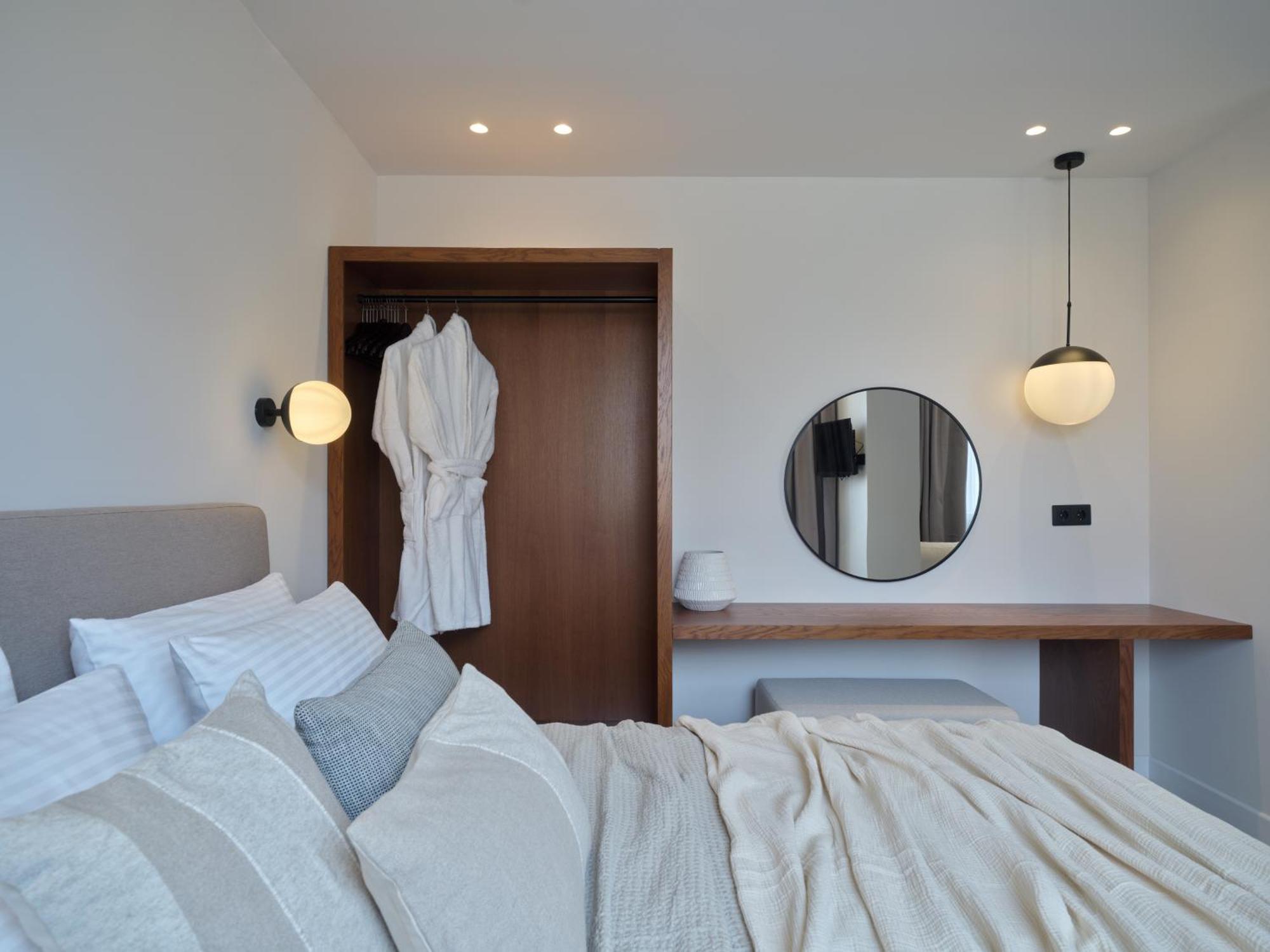 Haya Athens Loftie Suites Екстериор снимка