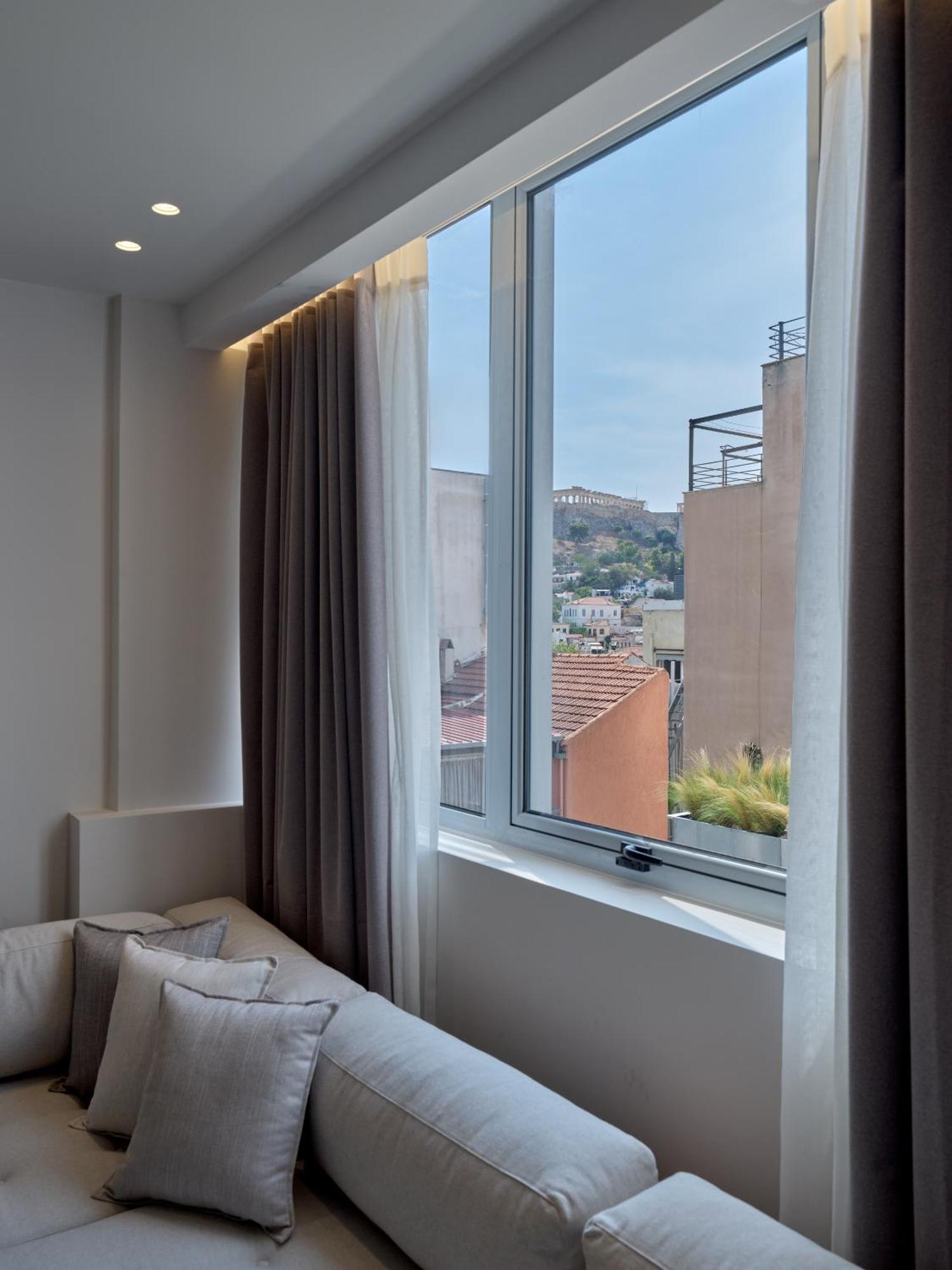 Haya Athens Loftie Suites Екстериор снимка