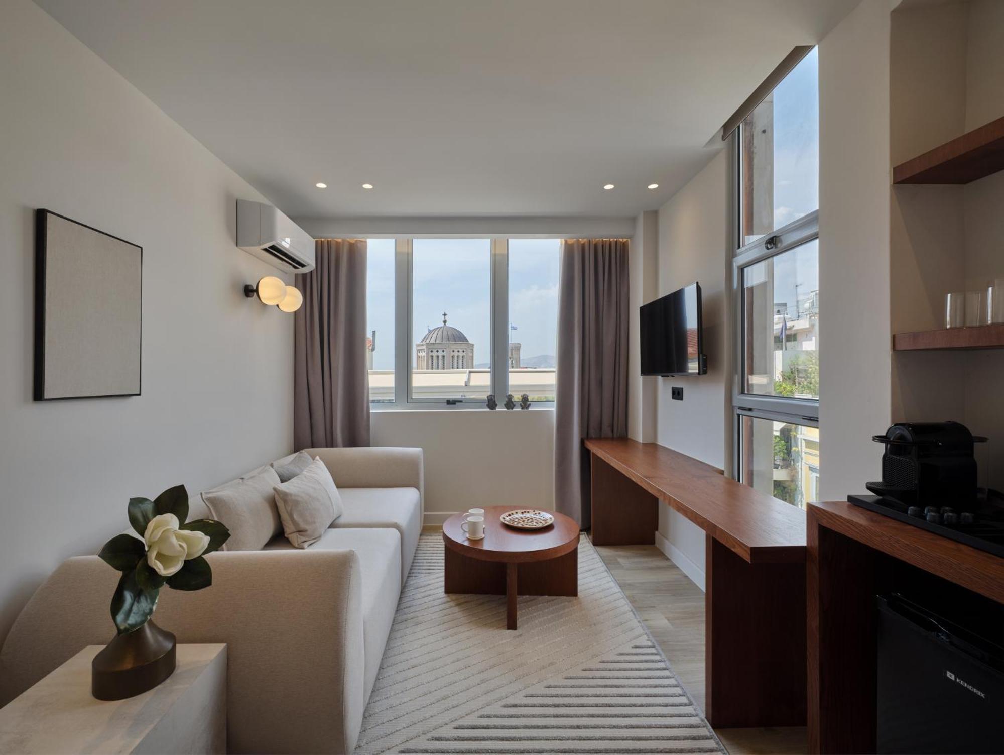 Haya Athens Loftie Suites Екстериор снимка