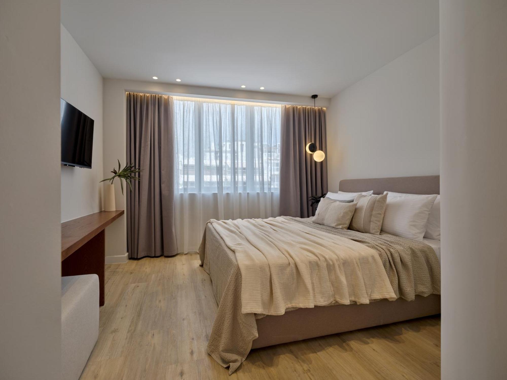 Haya Athens Loftie Suites Екстериор снимка